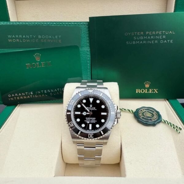 2025 Rolex Submariner No Date 124060