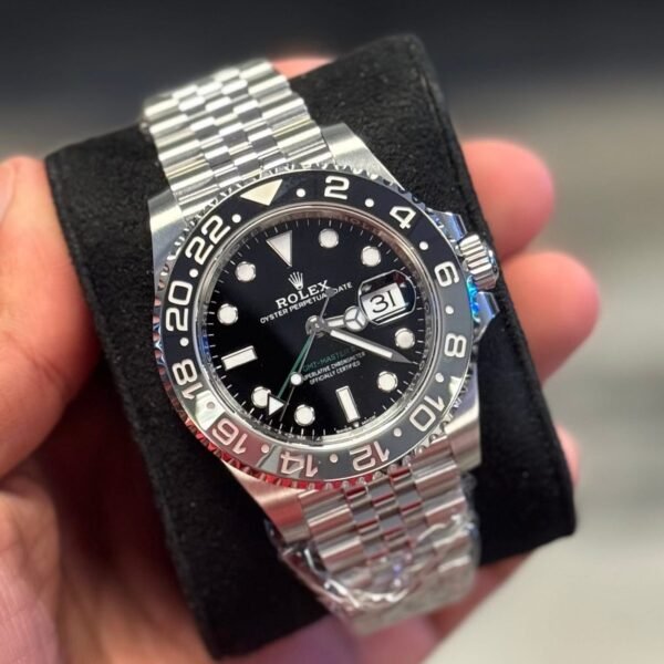 Rolex GMT Master II Bruce Wayne 2025 Jubilee Ref. 126710GRNR