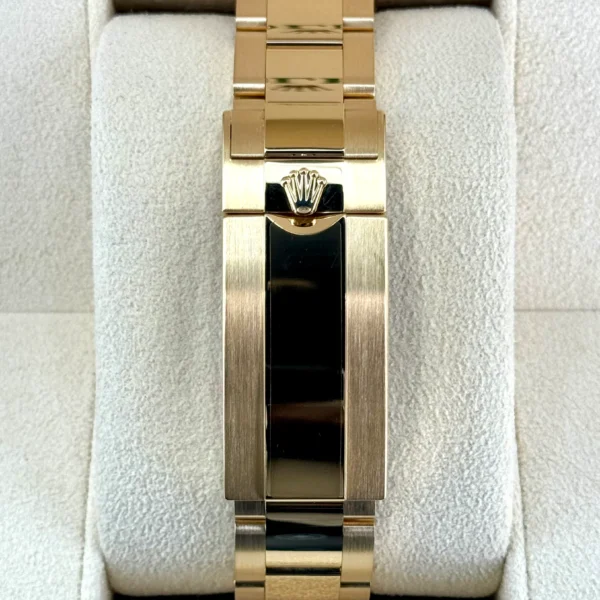 NEW 2025 Rolex Submariner “Bluesy” 41mm 126618LB Yellow Gold Blue Dial